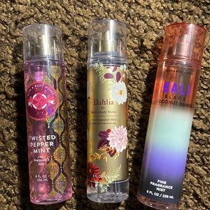 BATH & BODY WORKS